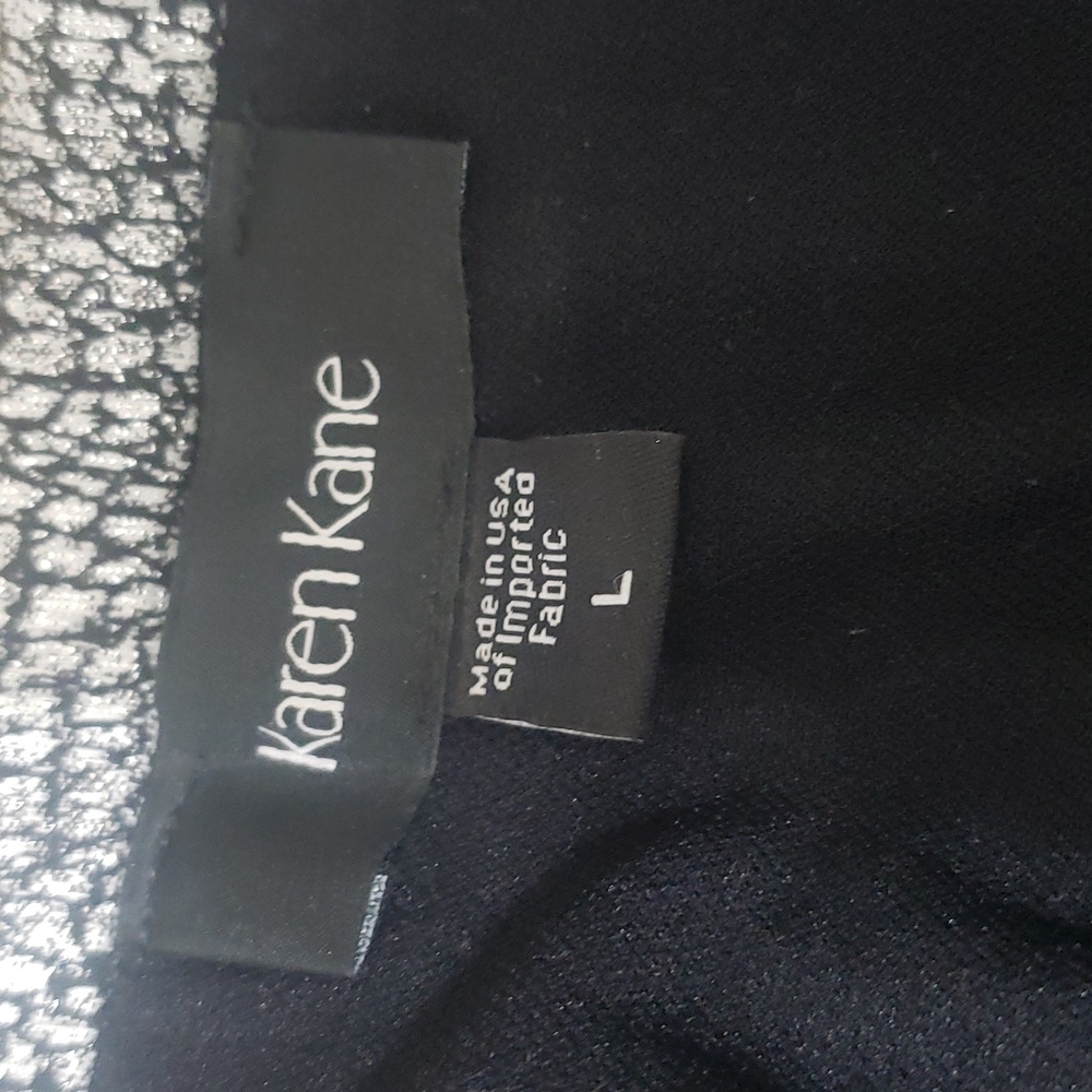 NWOT Super Comfortable Pull On Karen Kane At Knee Length Black Jacquard Skirt - Picture 4 of 7